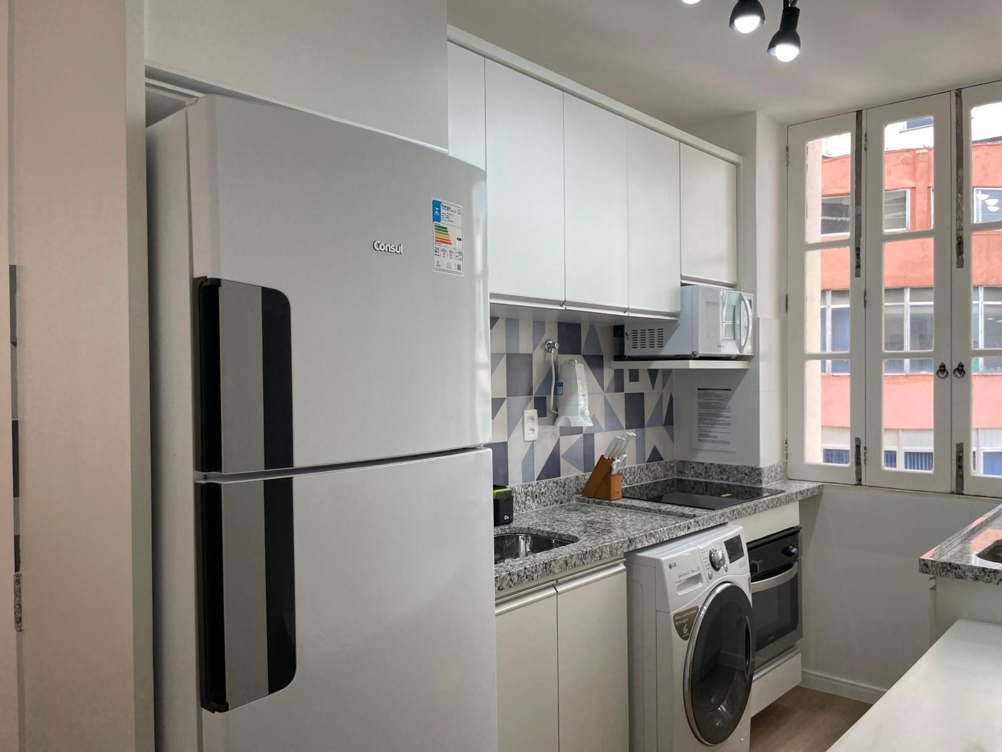 Appartamento Cinelandia Art Deco - 2qts Ao Lado Do Metro, Wifi E Cozinha Completa *